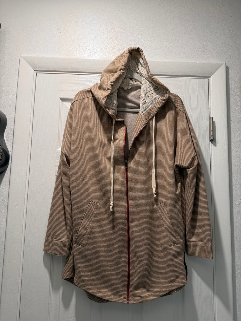 Lightweight Tan Hooded Shirt Jacket - Casual Zip Front